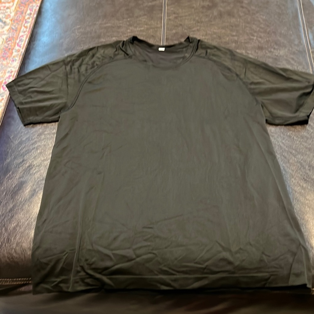 Lululemon shirt